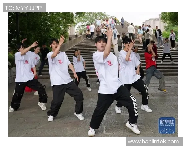 杭州街舞队中路突破的成败分析与未来发展方向探讨 杭州街舞队中路突破的成败分析与未来发展方向探讨